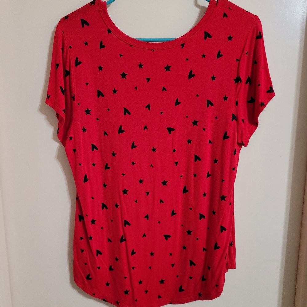 Woman's Top - Picture 2 of 2